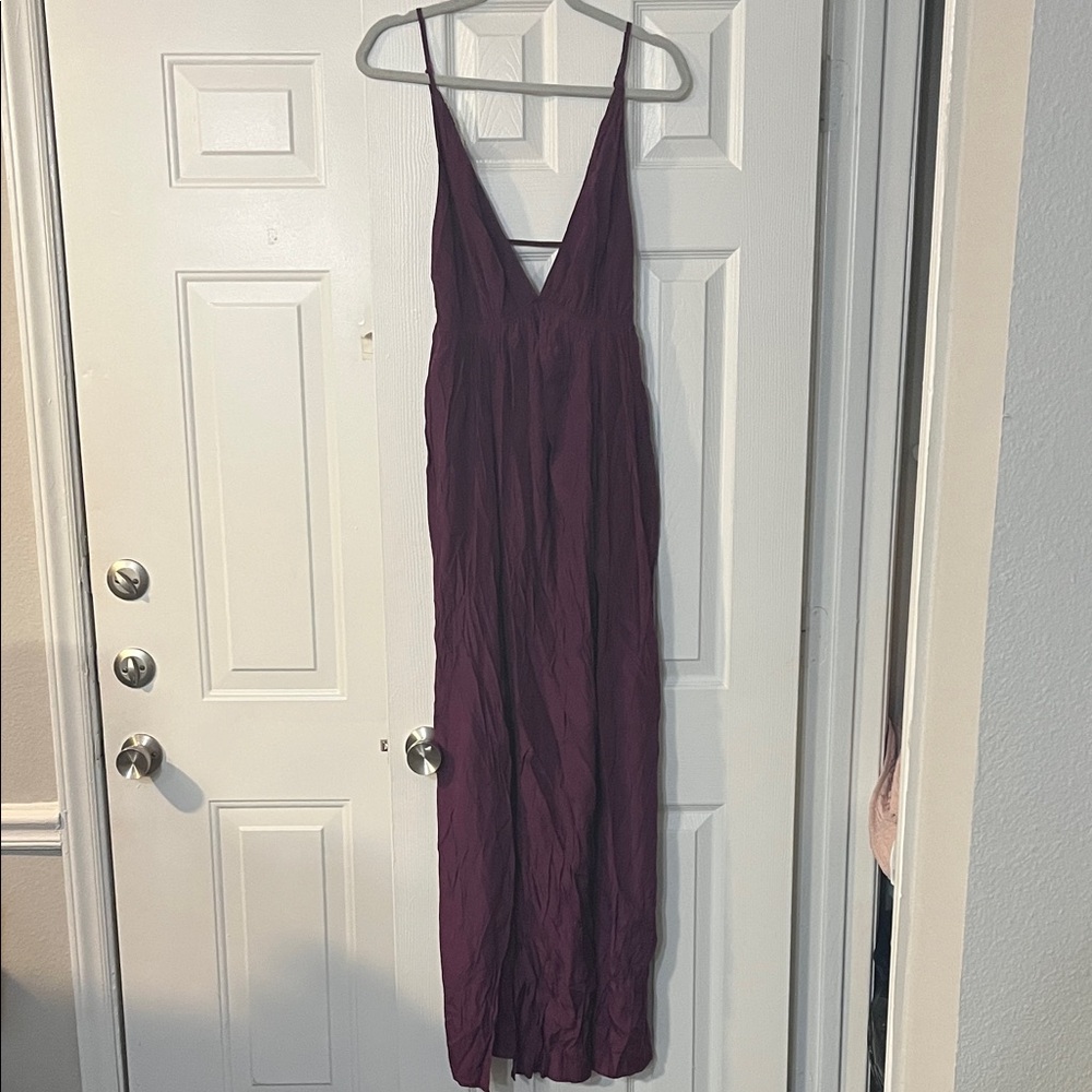 Miami Deep V-Neck Backless Dress in Plum